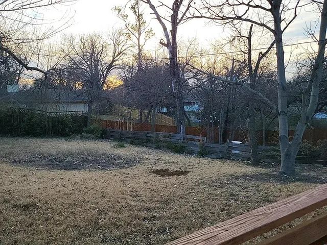 5728 Rockhill Road, Fort Worth, TX 76112