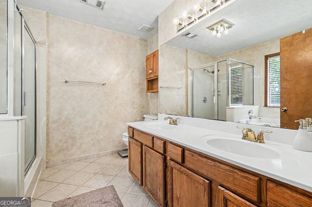 5613 YEAGER RIDGE Drive, Douglasville, GA 30135
