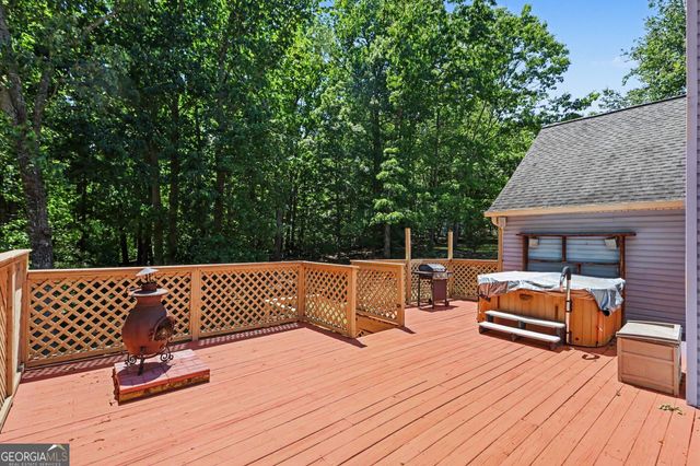 5613 YEAGER RIDGE Drive, Douglasville, GA 30135