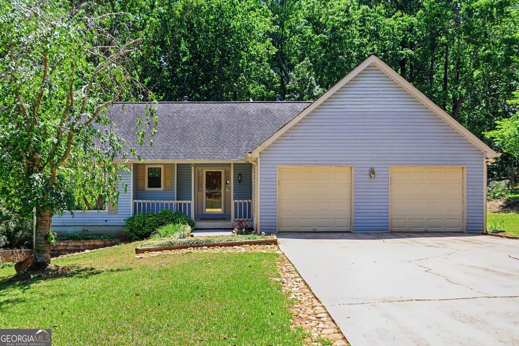 5613 YEAGER RIDGE Drive, Douglasville, GA 30135