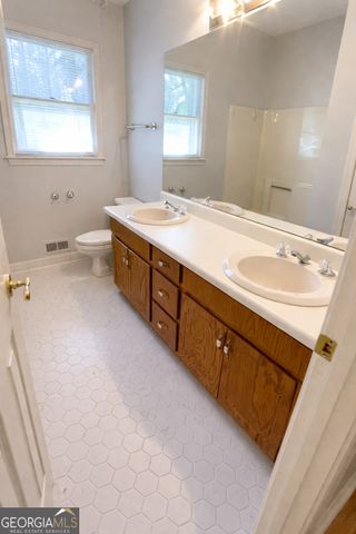 120 Old Conyers Drive, Stockbridge, GA 30281