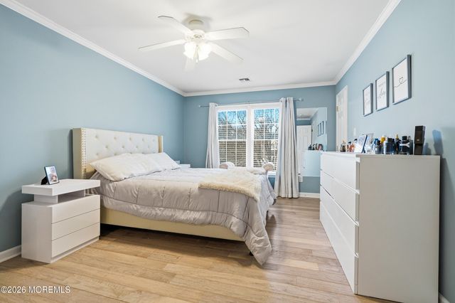 720 Talmadge Avenue, Oakhurst, NJ 07755