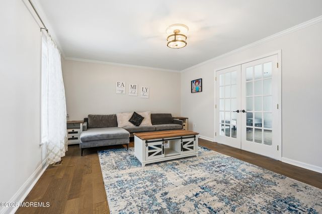 720 Talmadge Avenue, Oakhurst, NJ 07755