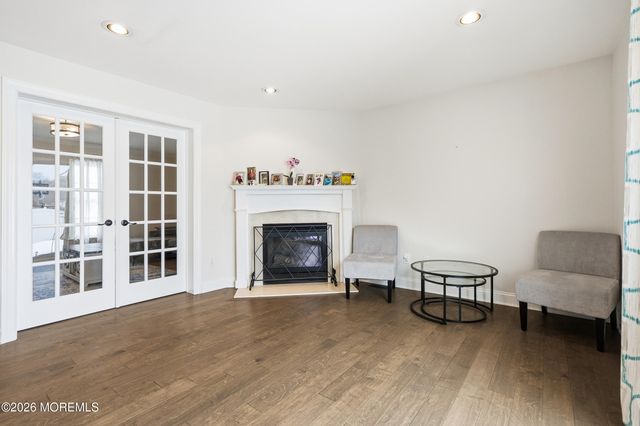 720 Talmadge Avenue, Oakhurst, NJ 07755