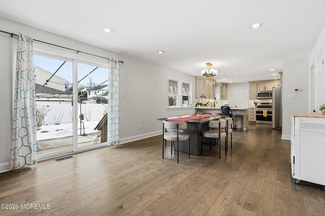 720 Talmadge Avenue, Oakhurst, NJ 07755