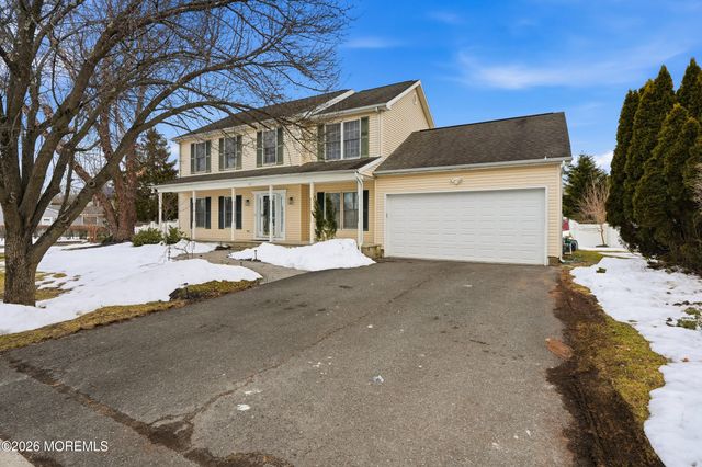 720 Talmadge Avenue, Oakhurst, NJ 07755