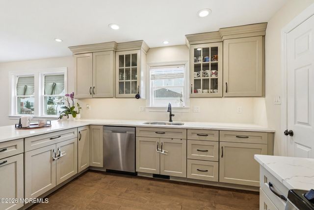 720 Talmadge Avenue, Oakhurst, NJ 07755