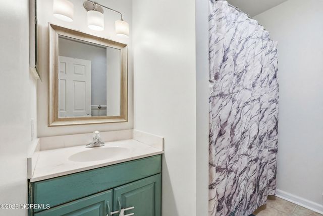 720 Talmadge Avenue, Oakhurst, NJ 07755