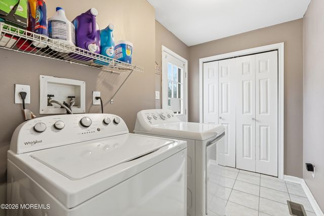 720 Talmadge Avenue, Oakhurst, NJ 07755