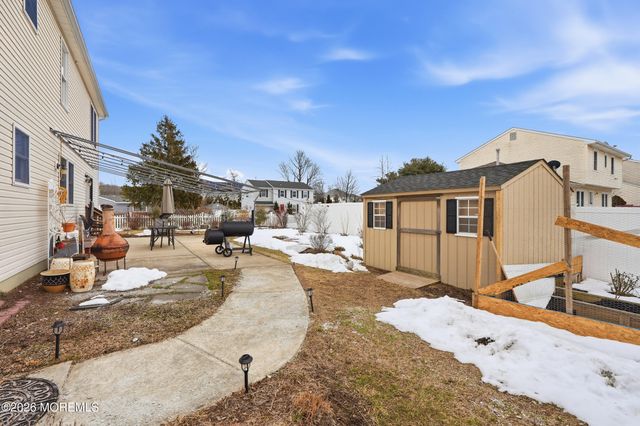 720 Talmadge Avenue, Oakhurst, NJ 07755