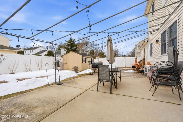 720 Talmadge Avenue, Oakhurst, NJ 07755