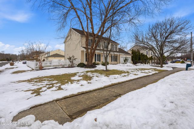 720 Talmadge Avenue, Oakhurst, NJ 07755