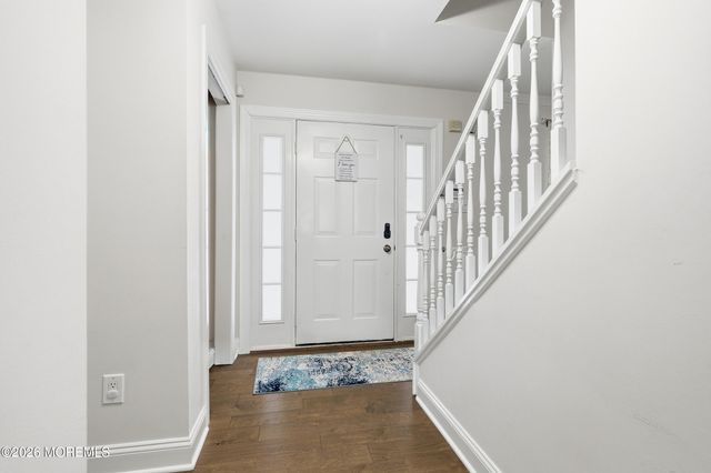 720 Talmadge Avenue, Oakhurst, NJ 07755