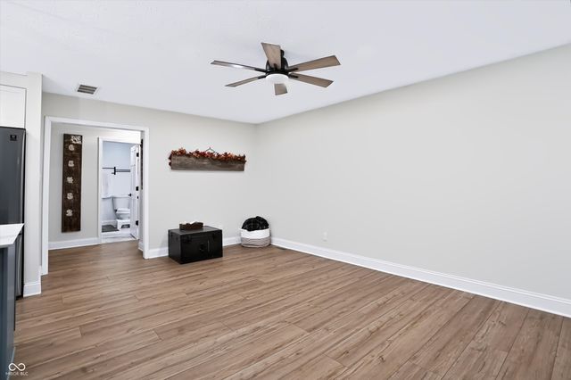 2577 Horizon Boulevard, Greenwood, IN 46143
