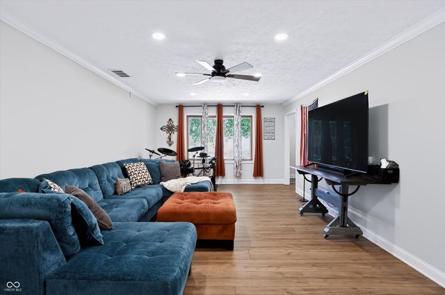 2577 Horizon Boulevard, Greenwood, IN 46143
