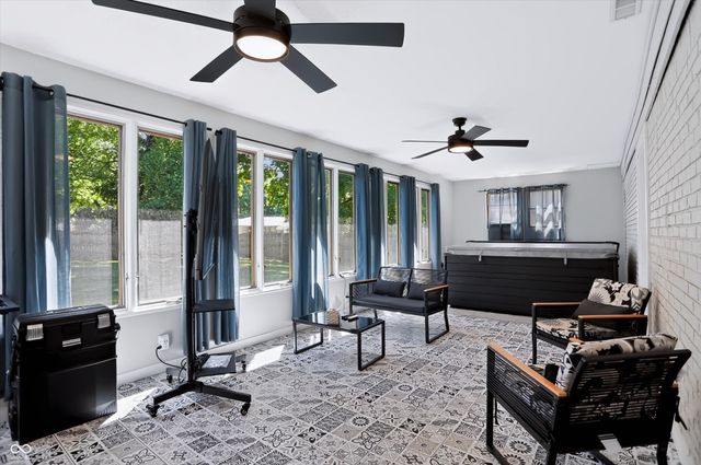 2577 Horizon Boulevard, Greenwood, IN 46143