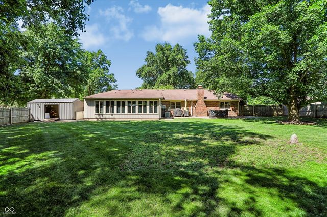 2577 Horizon Boulevard, Greenwood, IN 46143