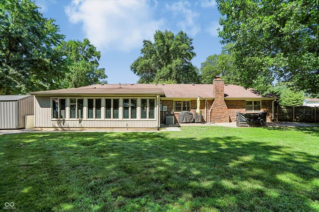 2577 Horizon Boulevard, Greenwood, IN 46143