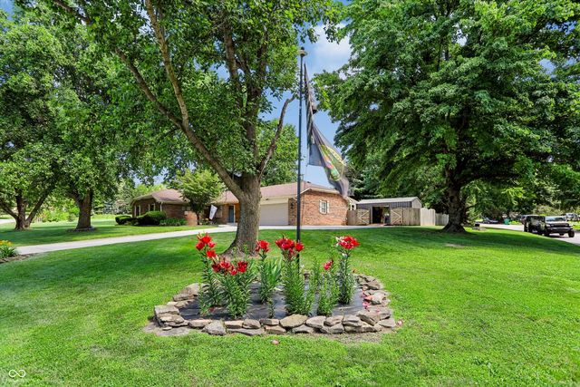 2577 Horizon Boulevard, Greenwood, IN 46143