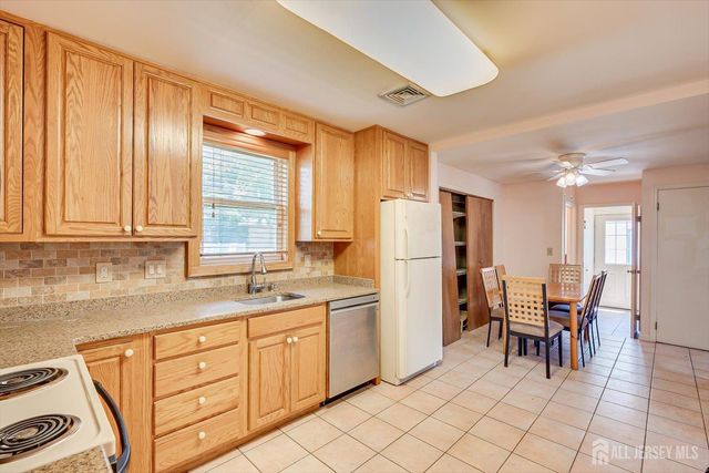 702 Abbott Street, Highland Park, NJ 08904