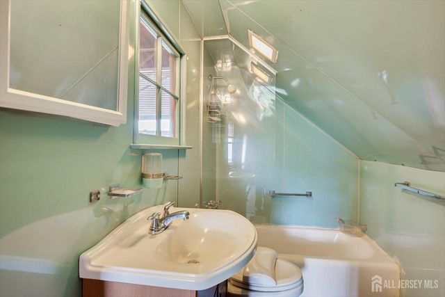 702 Abbott Street, Highland Park, NJ 08904