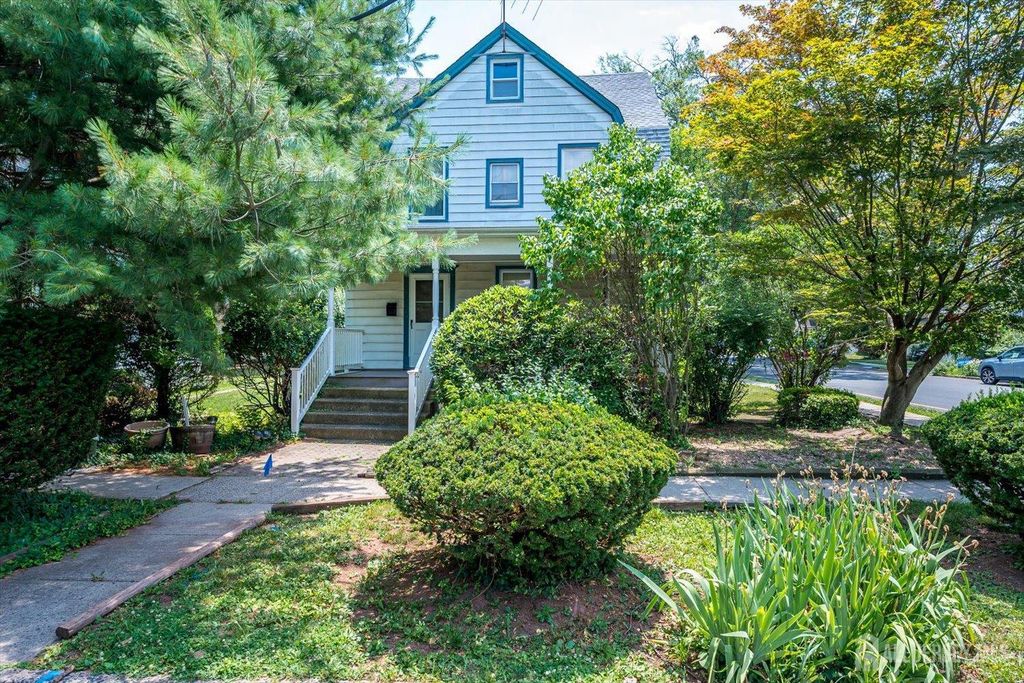 702 Abbott Street, Highland Park, NJ 08904