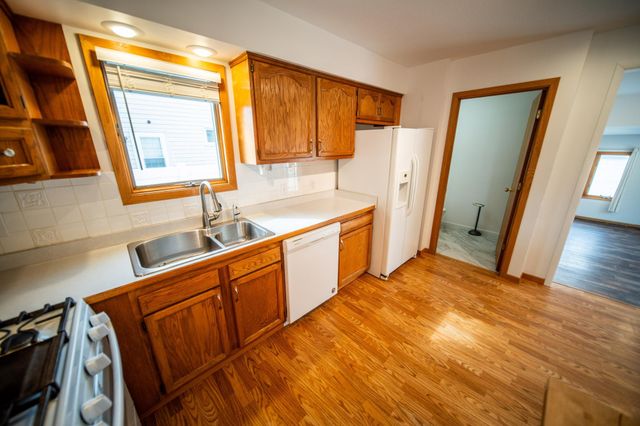 1907 1st St SW, Rochester, MN 55902