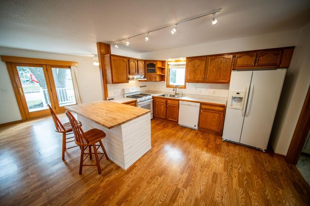 1907 1st St SW, Rochester, MN 55902