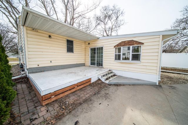 1907 1st St SW, Rochester, MN 55902