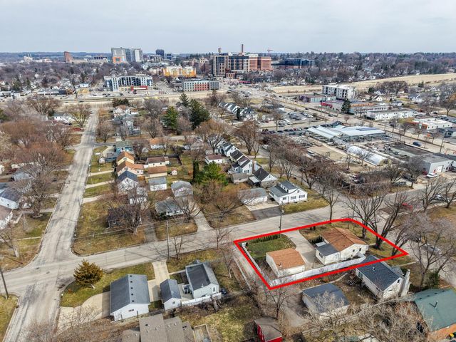 1907 1st St SW, Rochester, MN 55902