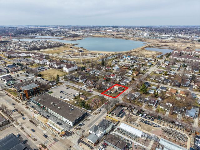 1907 1st St SW, Rochester, MN 55902