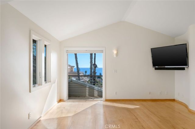 426 Nyes Place, Laguna Beach, CA 92651