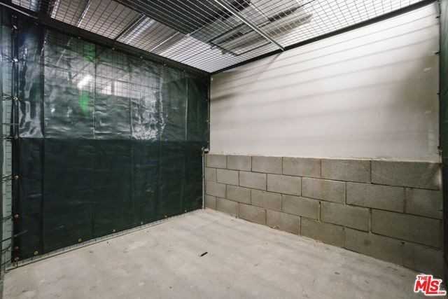 6400 Crescent Park 301, Los Angeles, CA 90094