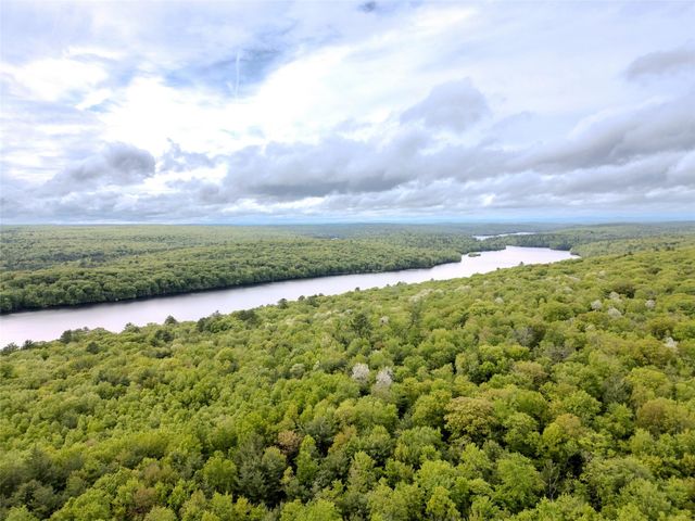 123 Wildwood Way, Forestburgh, NY 12777