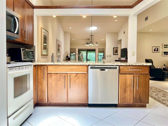 10630 Beach Palm Ct B, Boynton Beach, FL 33437