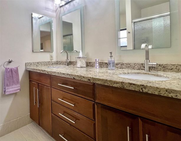 10630 Beach Palm Ct B, Boynton Beach, FL 33437