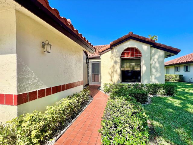 10630 Beach Palm Ct B, Boynton Beach, FL 33437