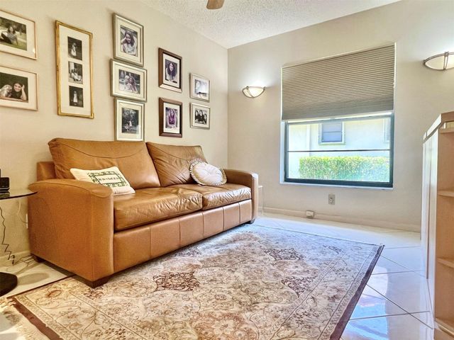 10630 Beach Palm Ct B, Boynton Beach, FL 33437