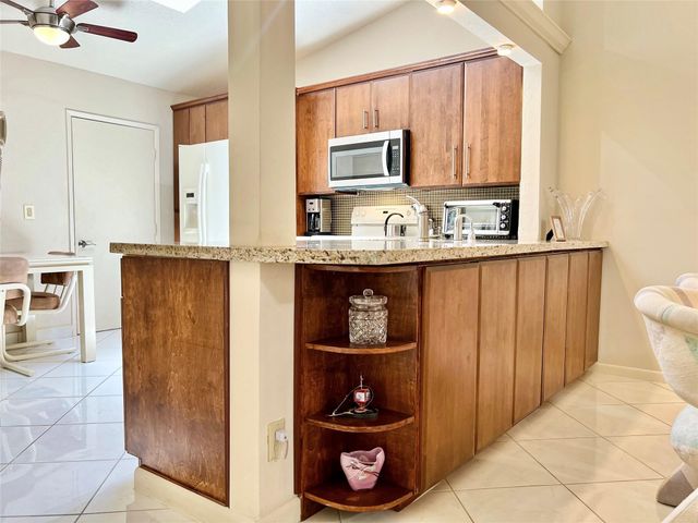 10630 Beach Palm Ct B, Boynton Beach, FL 33437
