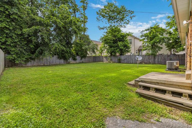 116 Berenwood Drive, Berea, KY 40403