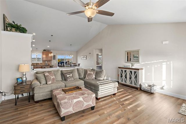 134 Vista Vallarta Drive, Union, MO 63084