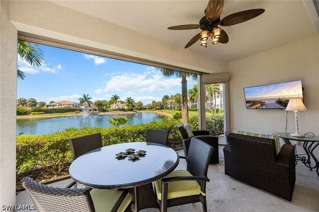 8200 Saratoga DR 401, Naples, FL 34113