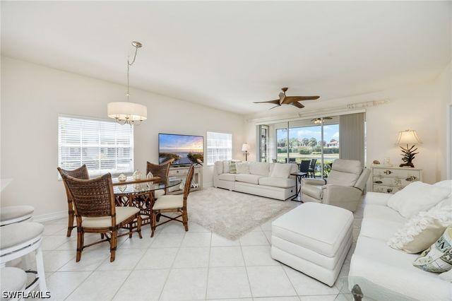 8200 Saratoga DR 401, Naples, FL 34113