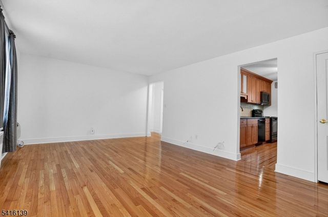 10 Troy Dr 10A, Springfield Twp., NJ 07081