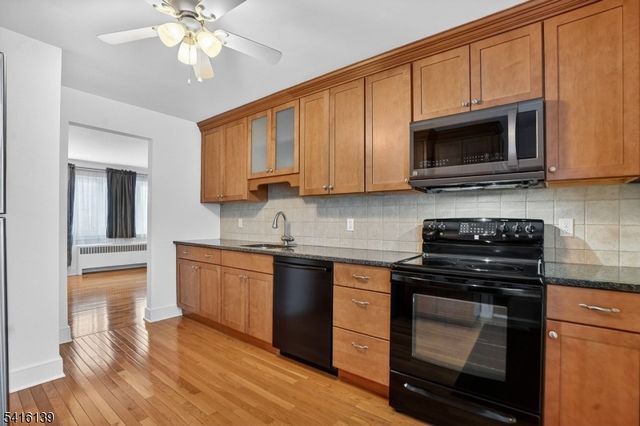 10 Troy Dr 10A, Springfield Twp., NJ 07081