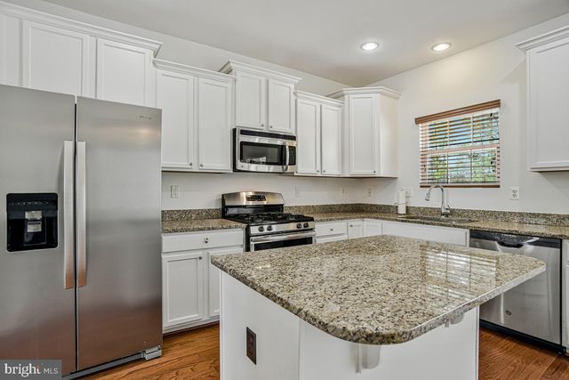 11777 SUNNINGDALE PL, Waldorf, MD 20602