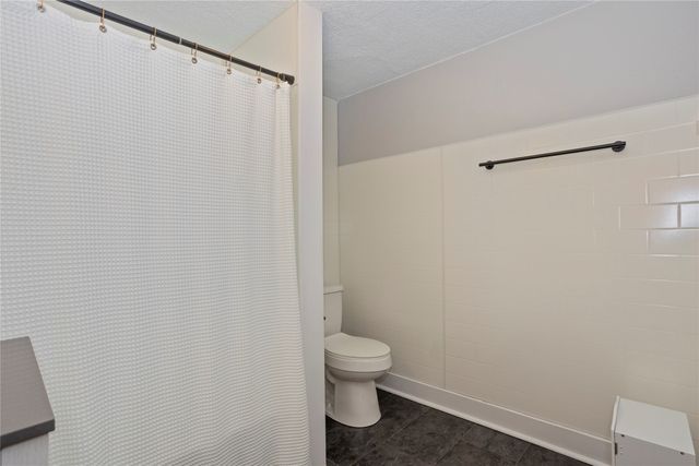 310 Ashworth Drive, Waukee, IA 50263