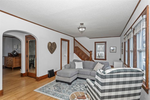 310 Ashworth Drive, Waukee, IA 50263