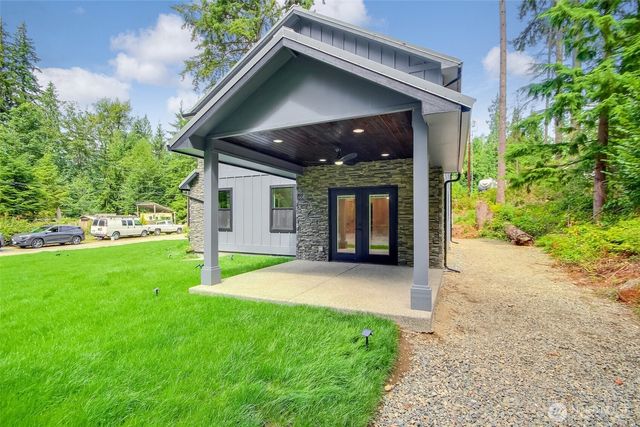 20112 S Monte Cristo Way, Granite Falls, WA 98252