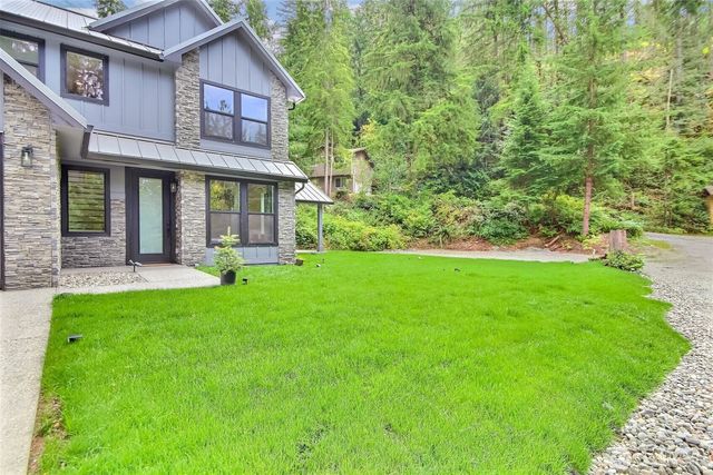 20112 S Monte Cristo Way, Granite Falls, WA 98252